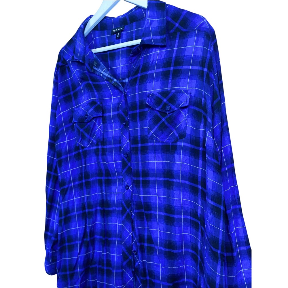 Torrid Button Up Shirt Women Plaid Long Sleeve Blue Black Size 3